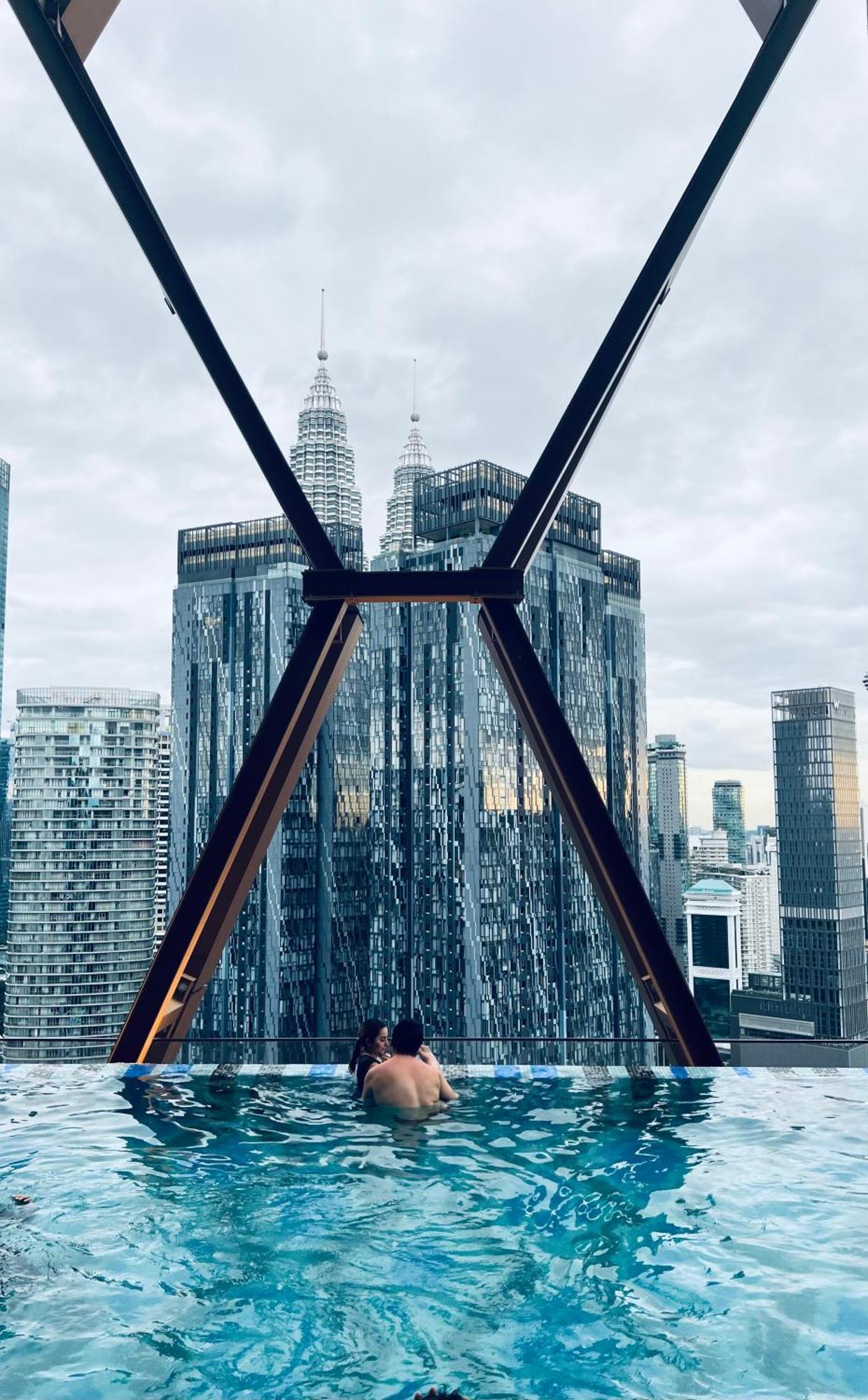 Scarletz Suites Kuala Lumpur By City Center Экстерьер фото