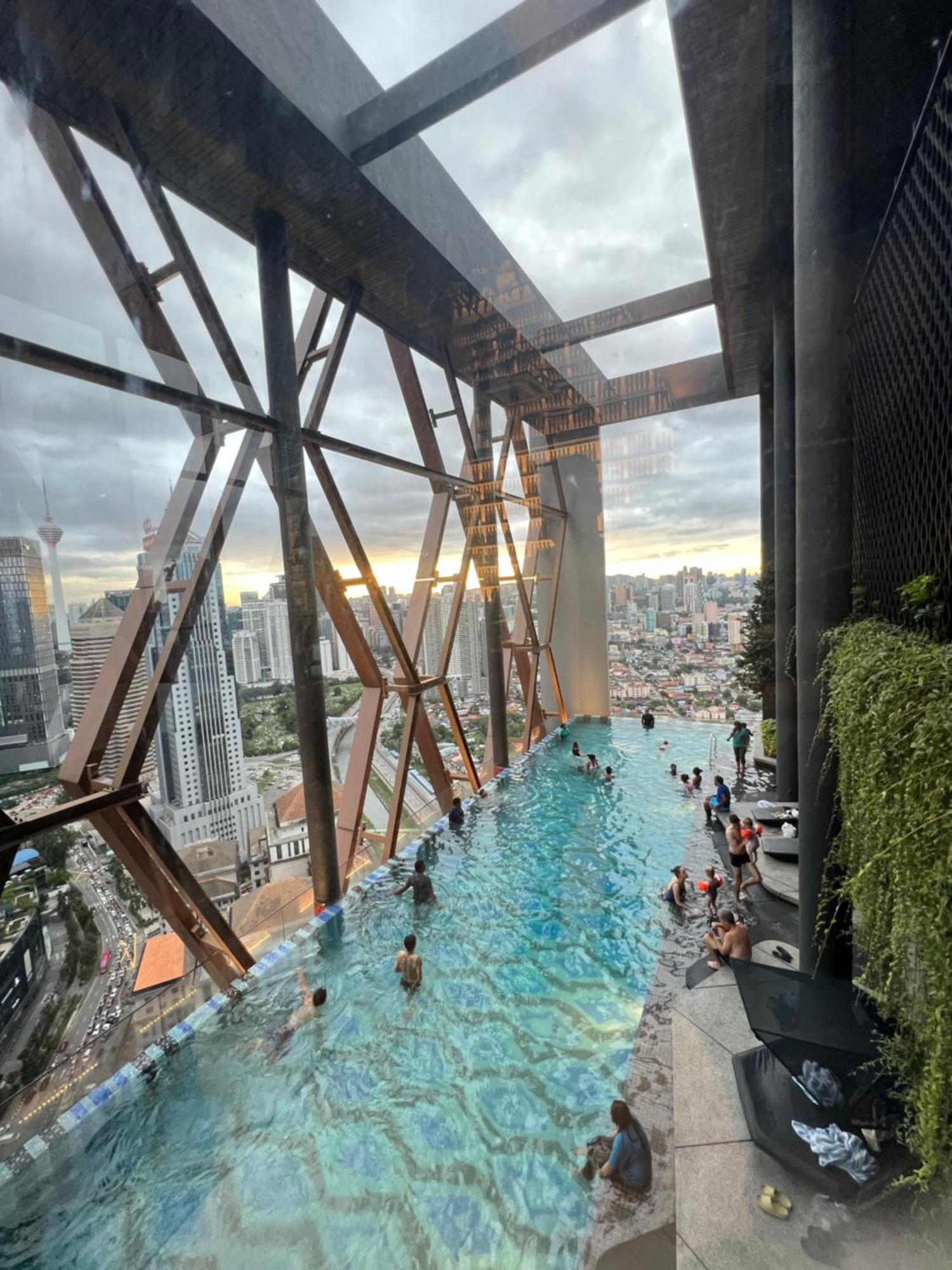 Scarletz Suites Kuala Lumpur By City Center Экстерьер фото