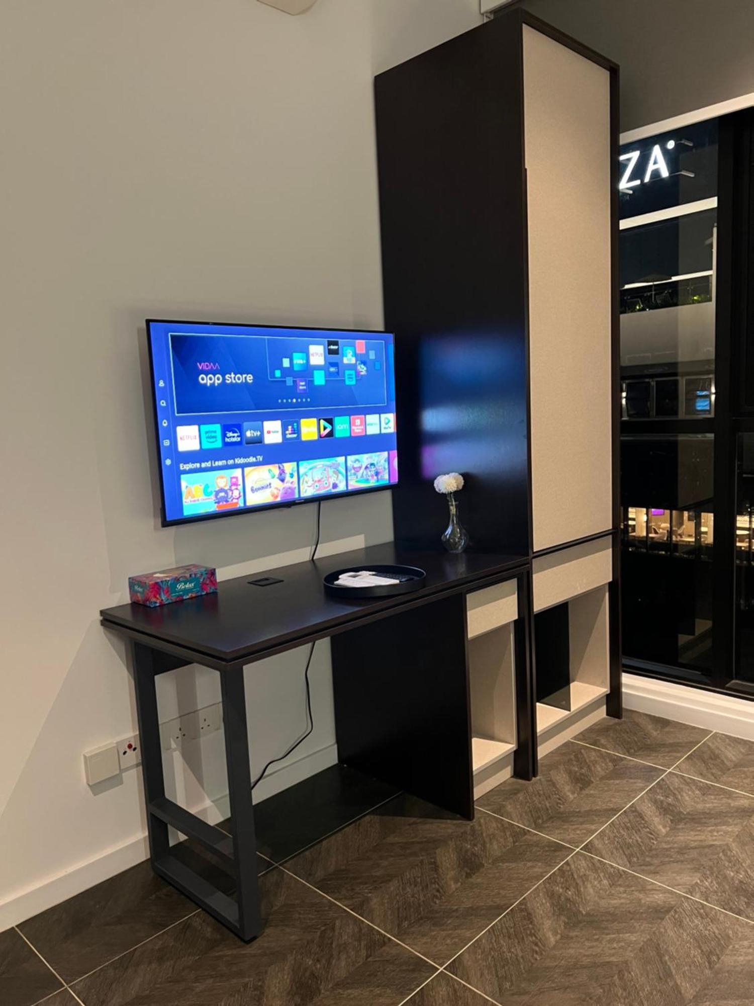 Scarletz Suites Kuala Lumpur By City Center Экстерьер фото